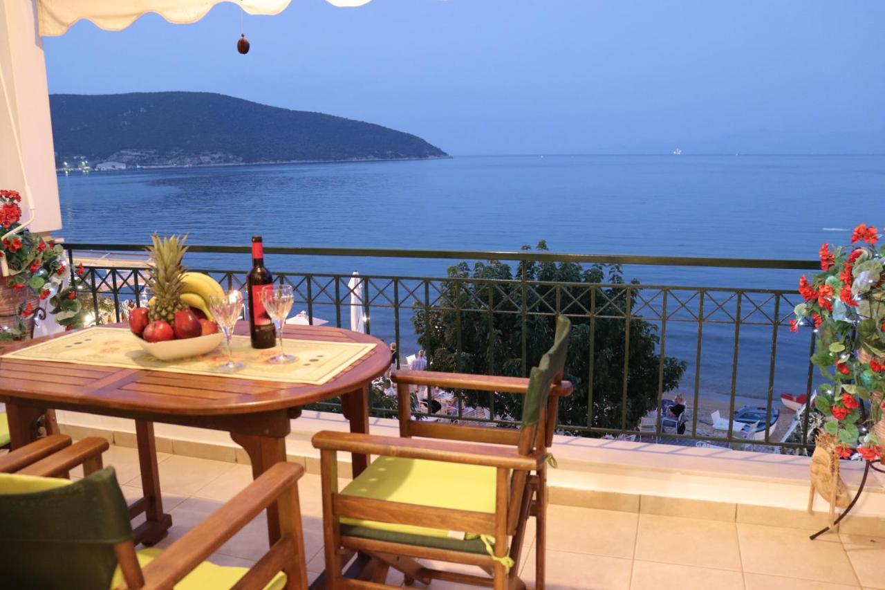 Sea And Sun Apartment Néa Péramos 외부 사진