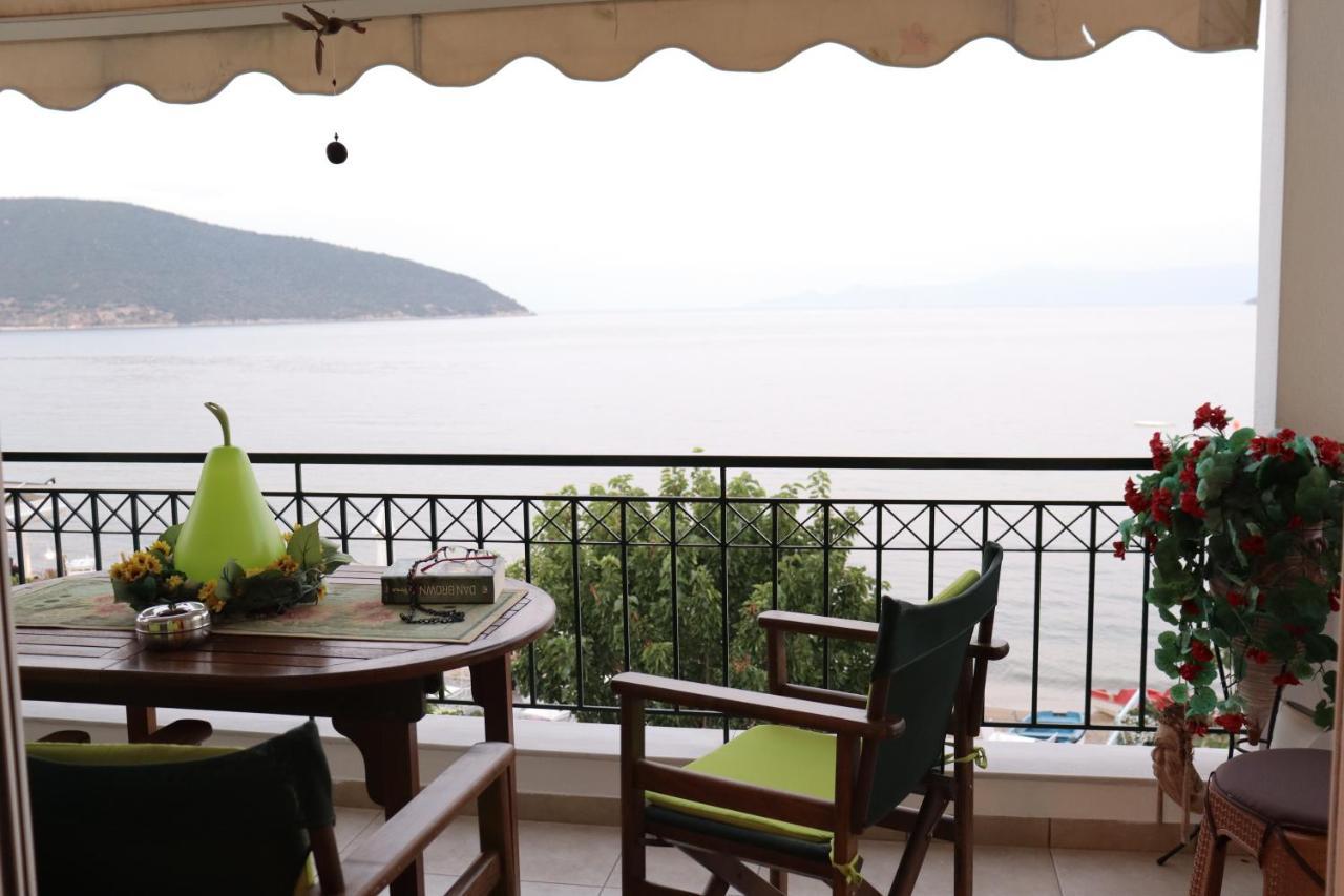 Sea And Sun Apartment Néa Péramos 외부 사진